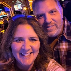 Meet your Posher, Rose & Jay